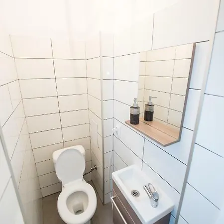 Rainbow C Apartment *