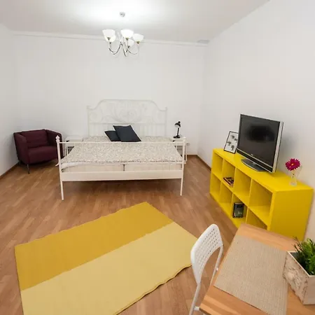 Rainbow C Apartment Bucharest